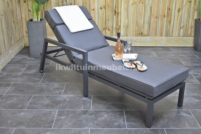 sofa mentaal textuur Ligbed met Wielen Aluminium Oxford Dark Grey · Scherpe Prijs!
